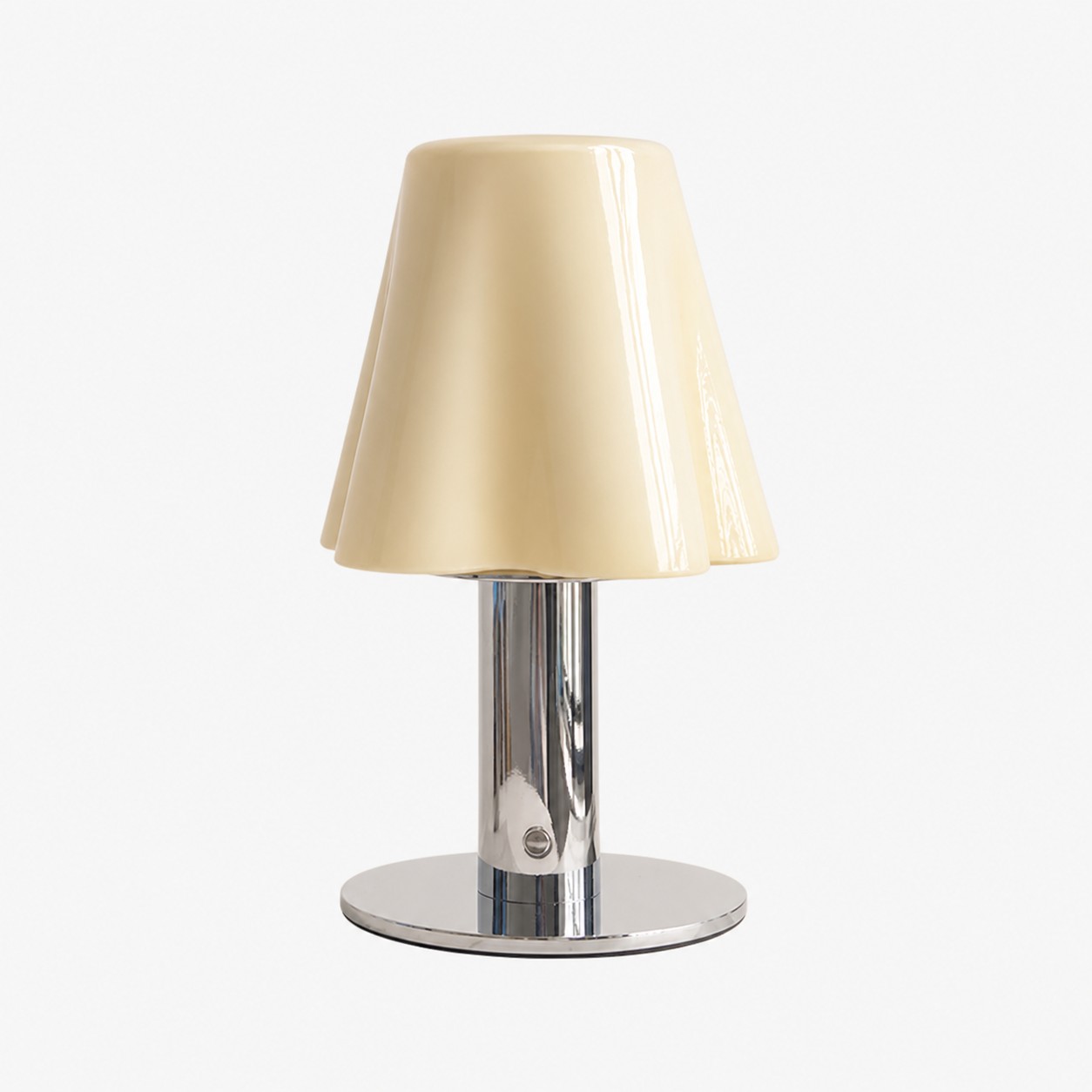 Cream mushroom table lamp with glossy wavy glass shade and chrome metal base